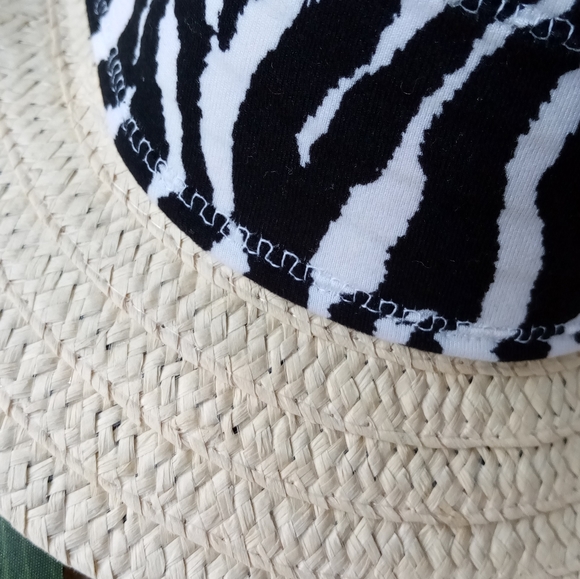 2 in 1 Zebra Print Fedora and Headband 🦓 - Picture 4 of 8